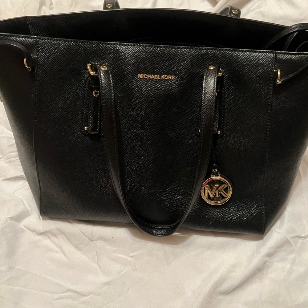 Michael kors tote